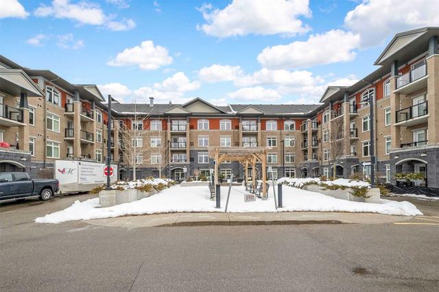 113 - 106 Bard Blvd, Condo with 2 bedrooms, 2 bathrooms and 3 parking in Guelph ON | Image 23