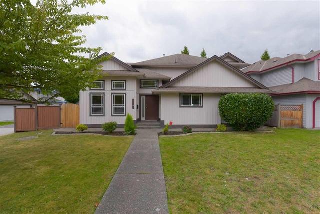 8377 158 Street, House detached with 5 bedrooms, 4 bathrooms and 7 parking in Surrey BC | Image 4