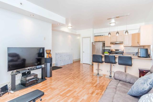 20 - 9 Pine St, Townhouse with 2 bedrooms, 1 bathrooms and 1 parking in Toronto ON | Image 18