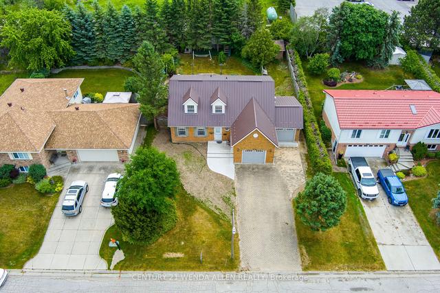 976 Mcpherson Cres, House detached with 3 bedrooms, 4 bathrooms and 6 parking in Kincardine ON | Image 30