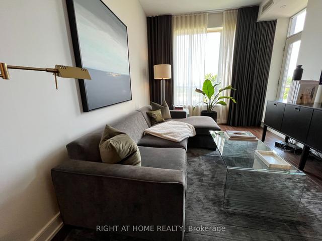 507 - 481 Rosewell Ave, Condo with 1 bedrooms, 1 bathrooms and 1 parking in Toronto ON | Image 4