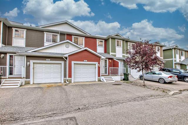404 - 800 Yankee Valley Boulevard Se, Home with 3 bedrooms, 2 bathrooms and 3 parking in Airdrie AB | Image 45