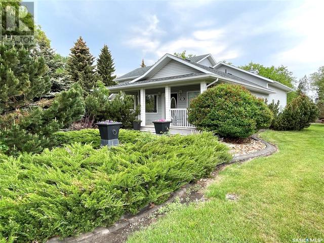 1006 E Road Allowance, House detached with 3 bedrooms, 3 bathrooms and null parking in Edam SK | Image 2