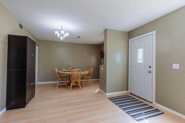 515 Lake Dr S, House detached with 2 bedrooms, 1 bathrooms and 6 parking in Georgina ON | Image 34