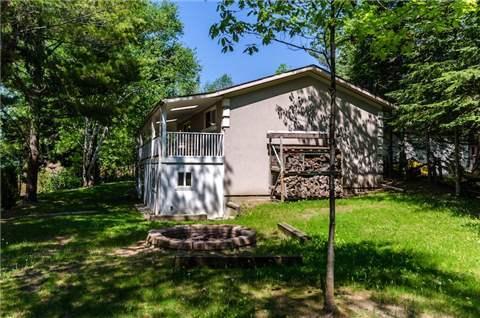 48 Zoo Park Rd, House detached with 2 bedrooms, 2 bathrooms and 4 parking in Wasaga Beach ON | Image 3