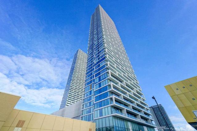 6105 - 5 Buttermill Ave, Condo with 2 bedrooms, 2 bathrooms and 0 parking in Vaughan ON | Image 1