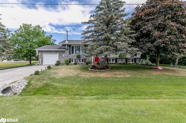 1 English Rd Road, House detached with 5 bedrooms, 2 bathrooms and 5 parking in Kawartha Lakes ON | Image 2