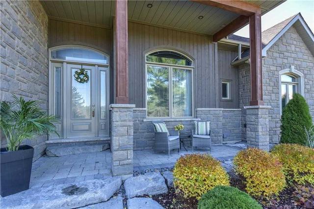 6152 Penetanguishene Rd, House detached with 3 bedrooms, 4 bathrooms and 12 parking in Springwater ON | Image 13