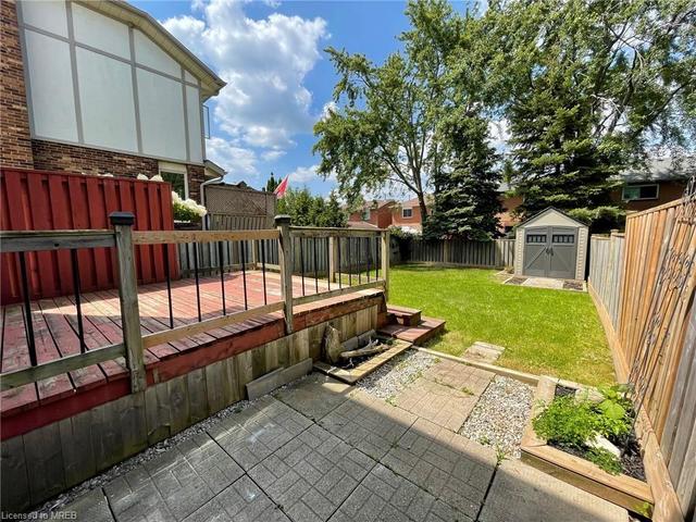 399 Burnett Avenue, House semidetached with 3 bedrooms, 2 bathrooms and 3 parking in Cambridge ON | Image 4