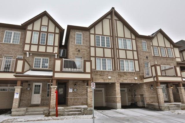 98 Lemieux Crt, House attached with 2 bedrooms, 3 bathrooms and 1 parking in Milton ON | Image 1