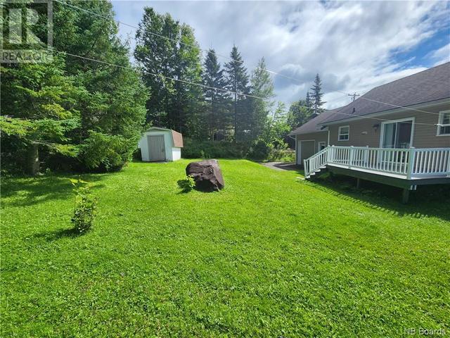 233 Bellevue Street, House detached with 3 bedrooms, 2 bathrooms and null parking in Edmundston NB | Image 43