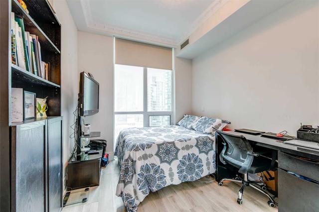 ph 2906 - 12 Yonge St, Condo with 3 bedrooms, 3 bathrooms and 2 parking in Toronto ON | Image 24