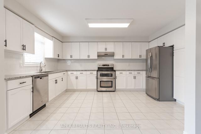 51 Spadara Dr, House detached with 3 bedrooms, 4 bathrooms and 6 parking in Hamilton ON | Image 33