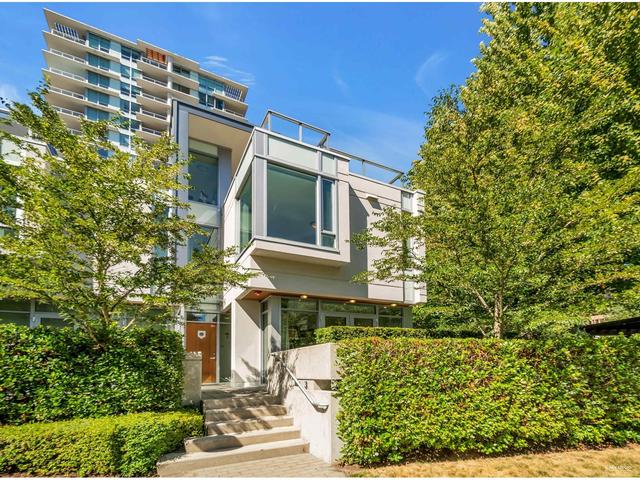 th3 - 5728 Berton Avenue, House attached with 2 bedrooms, 3 bathrooms and null parking in Vancouver BC | Image 1