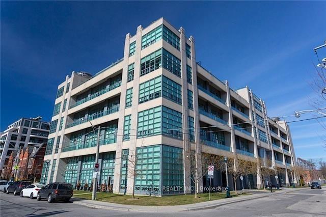 426 - 380 Macpherson Ave, Condo with 1 bedrooms, 1 bathrooms and 1 parking in Toronto ON | Image 1