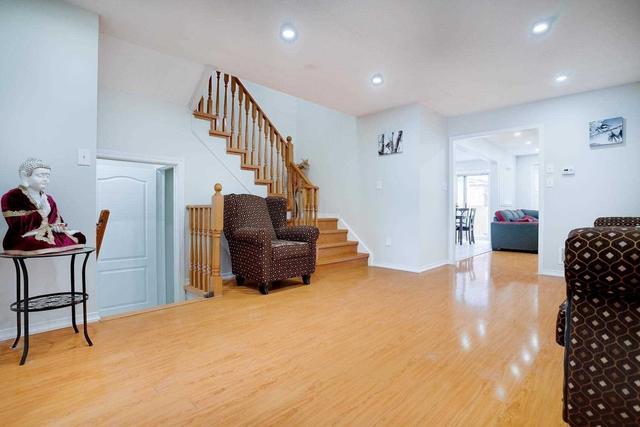 60 Riverplace Cres, House semidetached with 3 bedrooms, 4 bathrooms and 3 parking in Brampton ON | Image 38