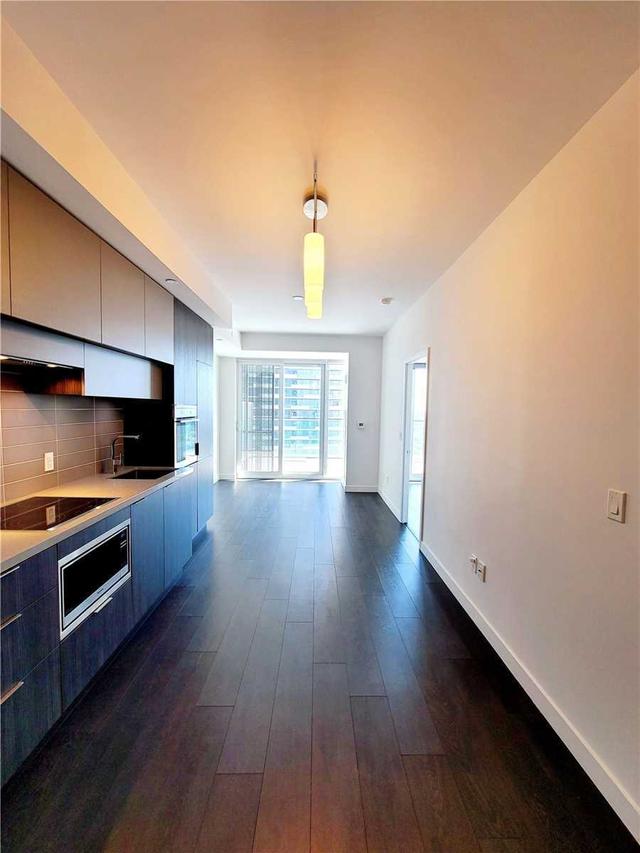 2601 - 8 Eglinton Ave E, Condo with 1 bedrooms, 2 bathrooms and 0 parking in Toronto ON | Image 8