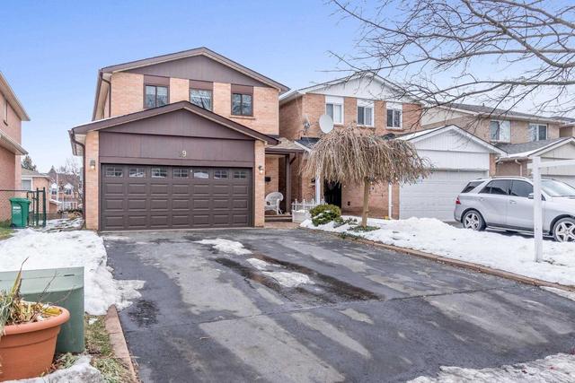 19 Rawling Cres, House detached with 3 bedrooms, 2 bathrooms and 6 parking in Brampton ON | Image 23