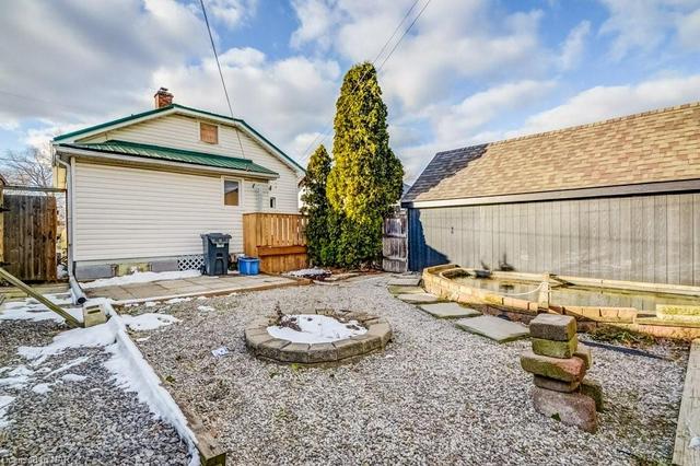 20 St. George Street, House detached with 2 bedrooms, 1 bathrooms and 3 parking in St. Catharines ON | Image 17