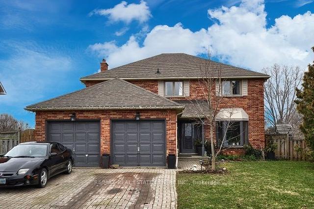 167 Bayne Cres, House detached with 4 bedrooms, 3 bathrooms and 4 parking in Cambridge ON | Image 1