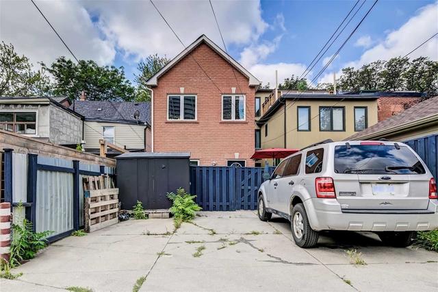 213 Major St, House detached with 7 bedrooms, 3 bathrooms and 2 parking in Toronto ON | Image 24