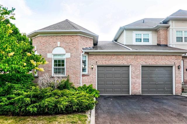 2 Brisbane Crt, Townhouse with 2 bedrooms, 2 bathrooms and 2 parking in Brampton ON | Image 9