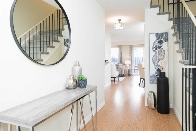 377 Ontario St N, Townhouse with 4 bedrooms, 2 bathrooms and 2 parking in Milton ON | Image 23