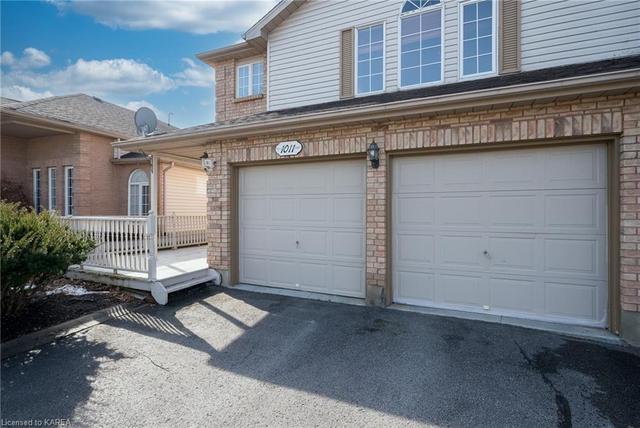 1011 Springfield Drive, House semidetached with 4 bedrooms, 2 bathrooms and 4 parking in Kingston ON | Image 32