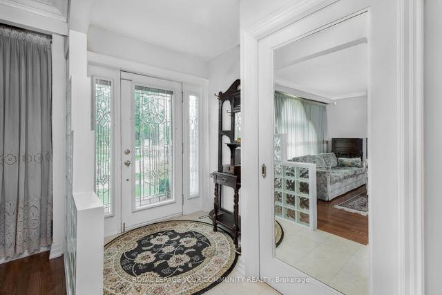 273 Ellerslie Ave, House detached with 4 bedrooms, 3 bathrooms and 4 parking in Toronto ON | Image 34