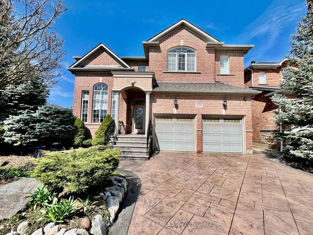 2139 Helmsley Ave, House detached with 4 bedrooms, 4 bathrooms and 4 parking in Oakville ON | Image 12