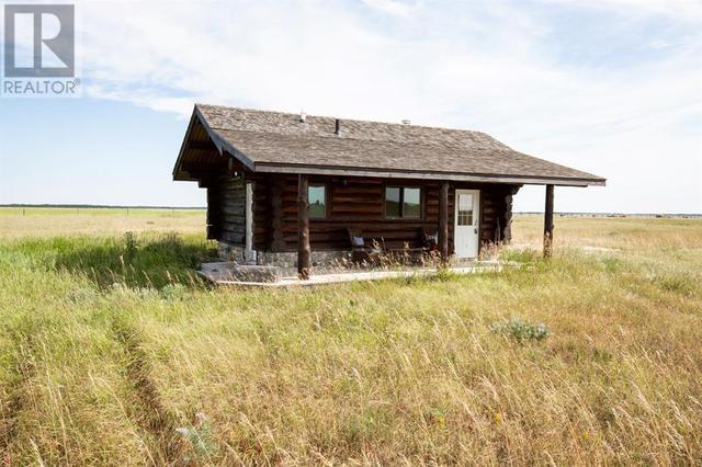 2302 Township Road 74a, House detached with 1 bedrooms, 1 bathrooms and 15 parking in Cypress County AB | Card Image