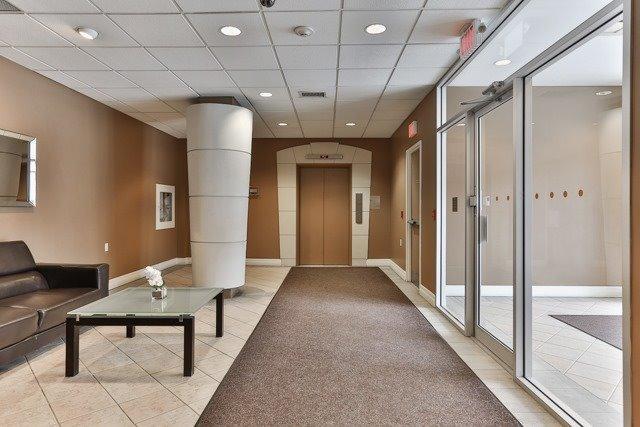 110 - 600 Eglinton Ave E, Condo with 1 bedrooms, 1 bathrooms and 2 parking in Toronto ON | Image 2