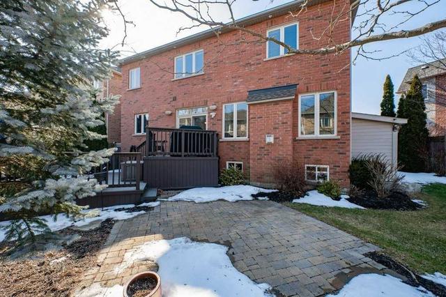 195 Beechtree Cres, House detached with 4 bedrooms, 5 bathrooms and 4 parking in Oakville ON | Image 35