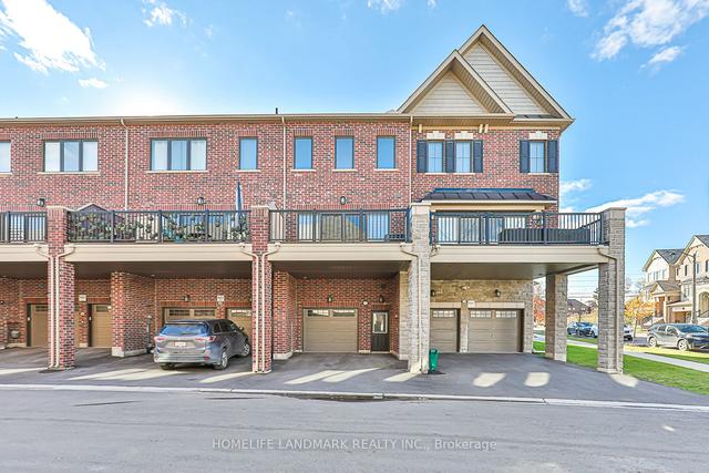 32 Cafaro Lane, House attached with 3 bedrooms, 3 bathrooms and 2 parking in Markham ON | Image 25