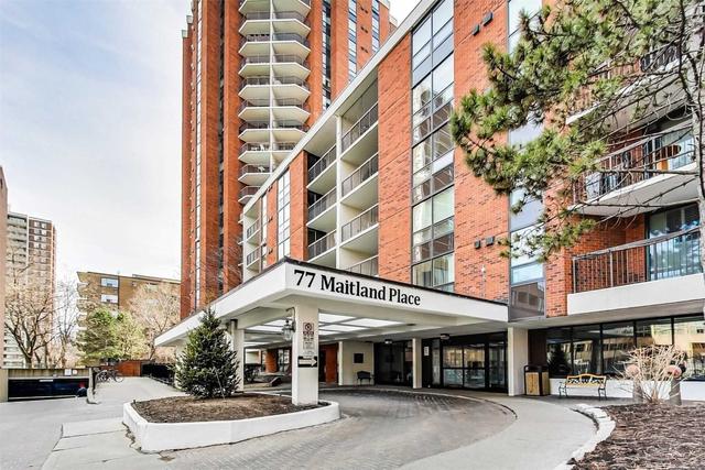 404 - 77 Maitland Pl, Condo with 2 bedrooms, 2 bathrooms and 1 parking in Toronto ON | Image 12