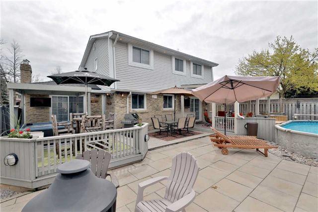 2879 Oslo Cres, House detached with 3 bedrooms, 4 bathrooms and 2 parking in Mississauga ON | Image 12