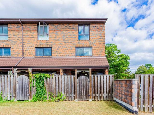 27 - 30 Livingston Rd, Townhouse with 4 bedrooms, 3 bathrooms and 2 parking in Toronto ON | Image 17