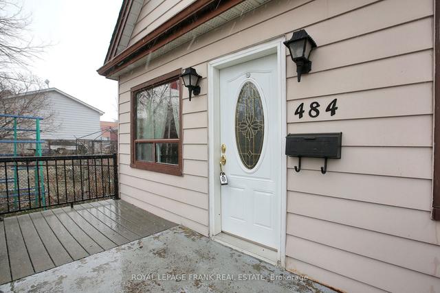 484 Montrave Ave, House detached with 3 bedrooms, 1 bathrooms and 3 parking in Oshawa ON | Image 12