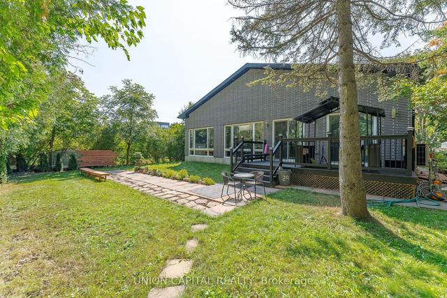 12 Alamosa Dr, House detached with 4 bedrooms, 4 bathrooms and 8 parking in Toronto ON | Image 35