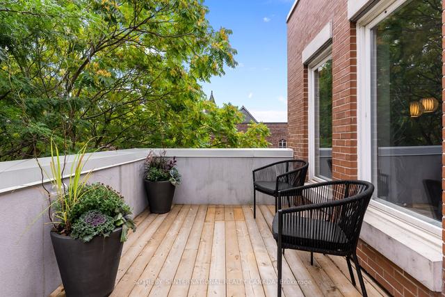 th1 - 385 Brunswick Ave, Townhouse with 4 bedrooms, 3 bathrooms and 2 parking in Toronto ON | Image 15