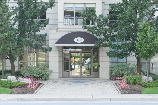 603 - 442 Maple Ave, Condo with 2 bedrooms, 2 bathrooms and 1 parking in Burlington ON | Image 1