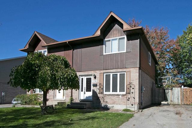 176 Ensign Dr, House semidetached with 3 bedrooms, 2 bathrooms and 2 parking in London ON | Image 1