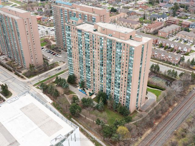 209 - 135 Hillcrest Ave, Condo with 2 bedrooms, 1 bathrooms and 1 parking in Mississauga ON | Image 27