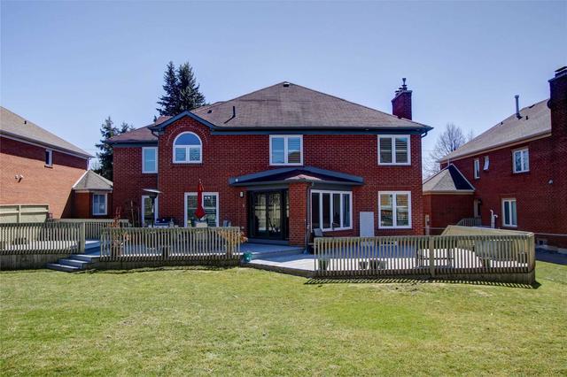 37 Ava Cres, House detached with 4 bedrooms, 5 bathrooms and 6 parking in Richmond Hill ON | Image 23