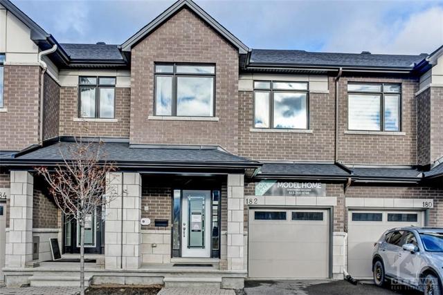 182 Overberg Way, Townhouse with 3 bedrooms, 4 bathrooms and 2 parking in Ottawa ON | Image 1