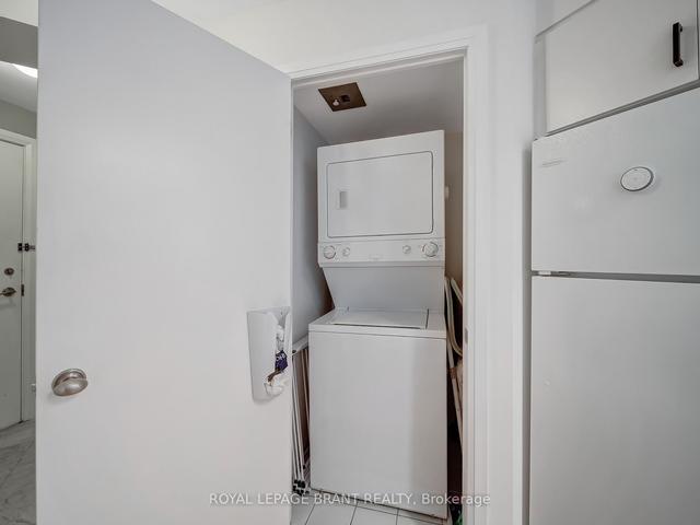 218 - 18 Beverley St, Condo with 1 bedrooms, 1 bathrooms and 1 parking in Toronto ON | Image 9