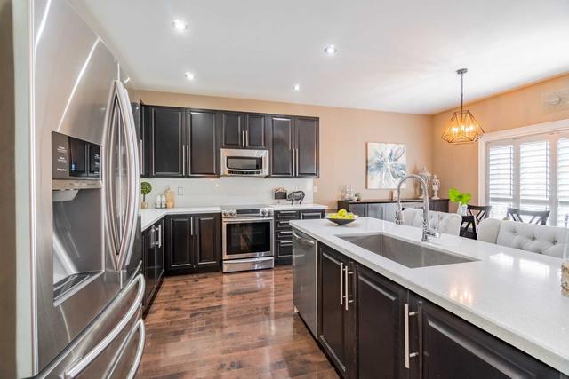 10 Muscat Cres, House detached with 4 bedrooms, 3 bathrooms and 6 parking in Ajax ON | Image 30