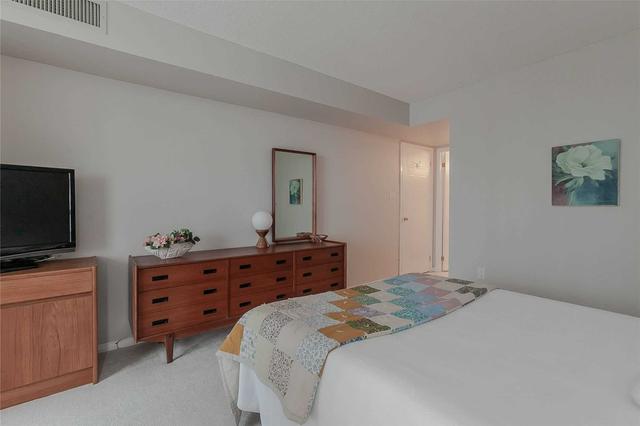 406 - 5080 Pinedale Ave, Condo with 2 bedrooms, 2 bathrooms and 1 parking in Burlington ON | Image 15