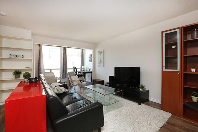 1507 - 25 Grenville St, Condo with 1 bedrooms, 1 bathrooms and null parking in Toronto ON | Image 3