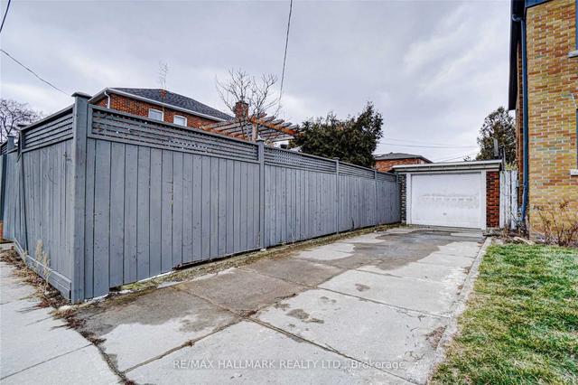 198 Woodville Ave, House semidetached with 3 bedrooms, 2 bathrooms and 2 parking in Toronto ON | Image 33